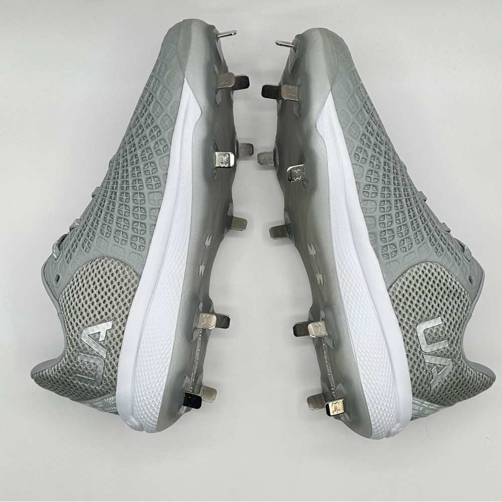 Women's UA Glyde 2 MT Softball Cleats 3026601-102 Size 8 New - Picture 6 of 10